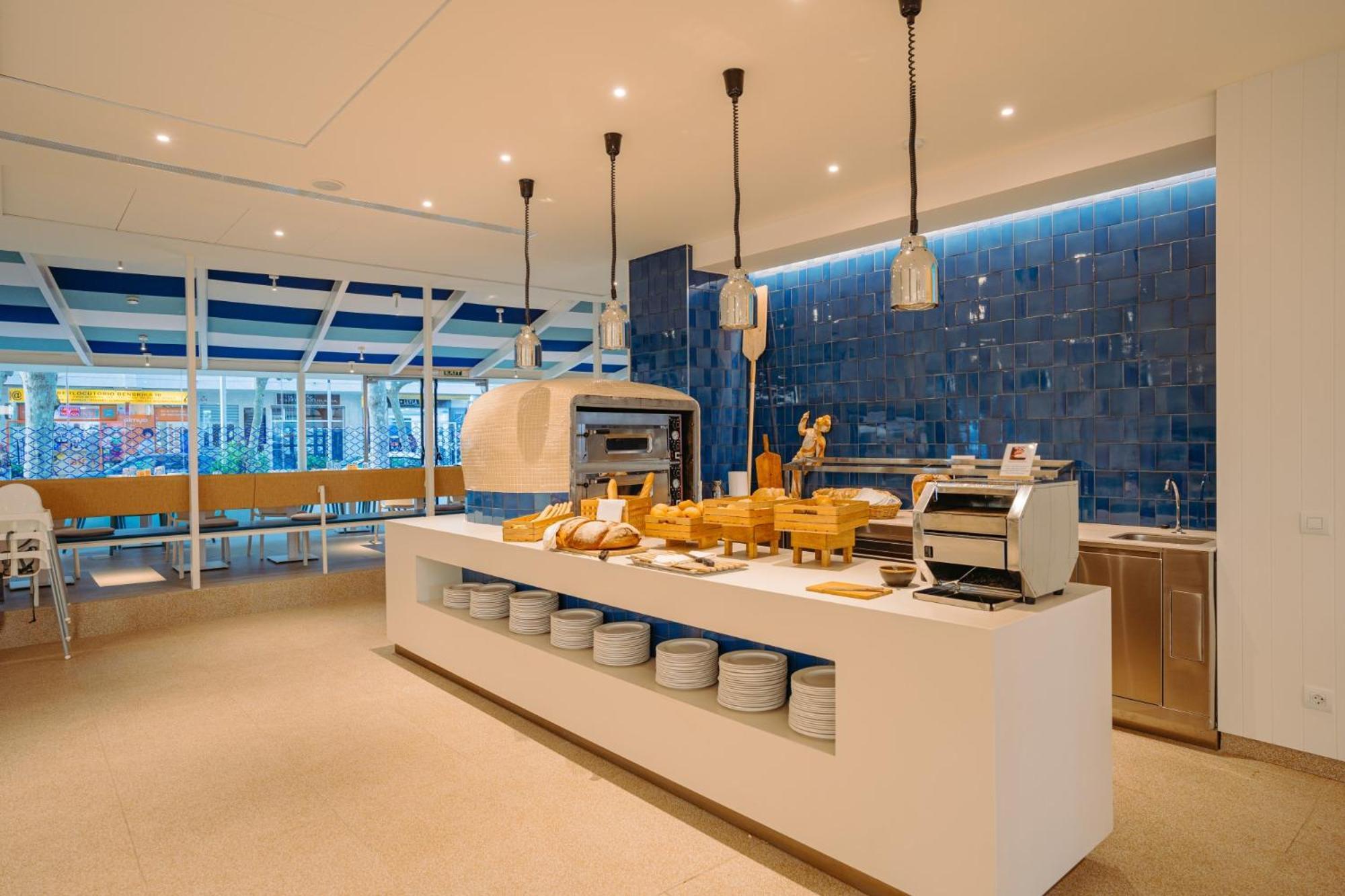 Blaumar Hotel ซาลอว์ ภายนอก รูปภาพ